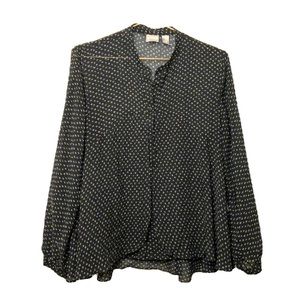 🌸 CHICOS Black and Dot Button Down Blouse